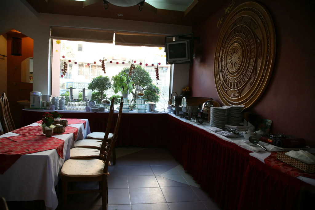 Trung Cang Hotel