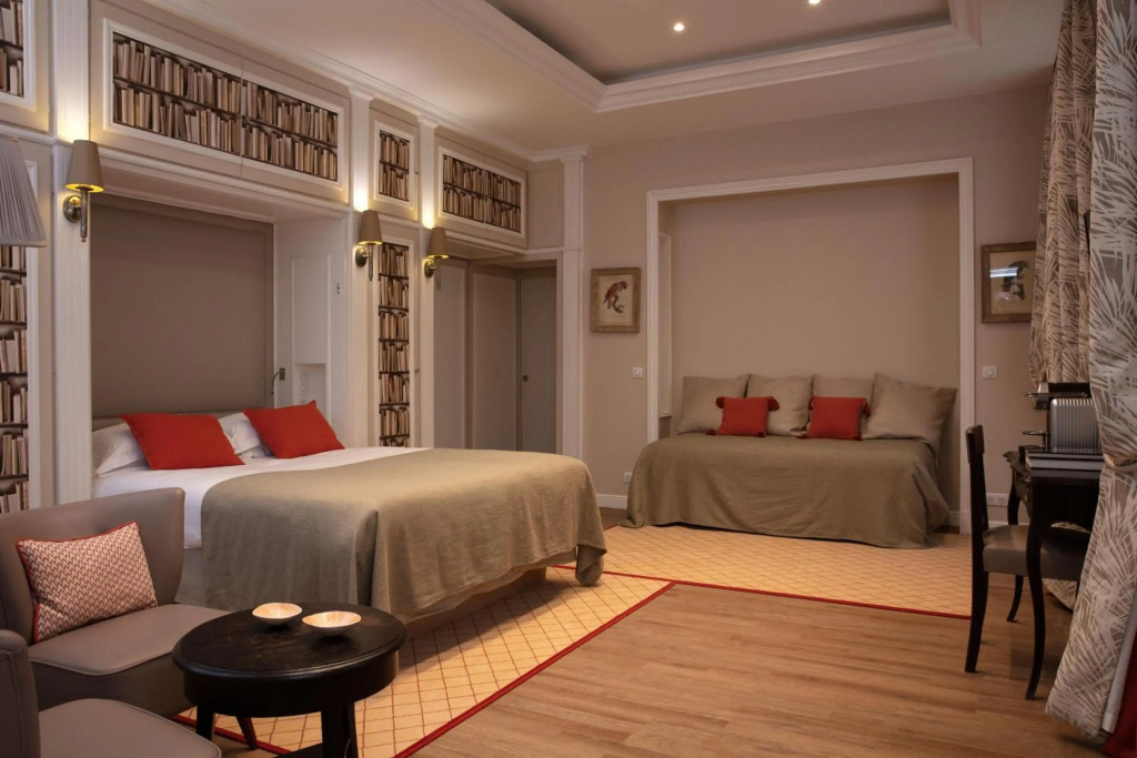 Hôtel Serotel Lutèce