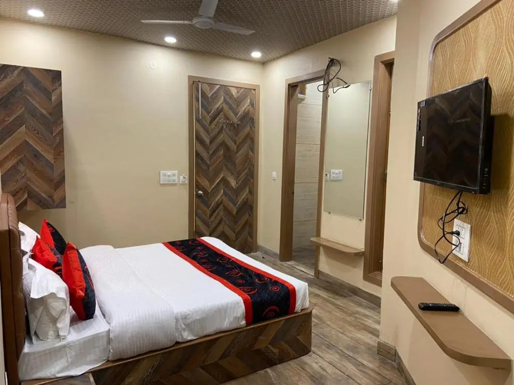 Hotel 98, Amritsar