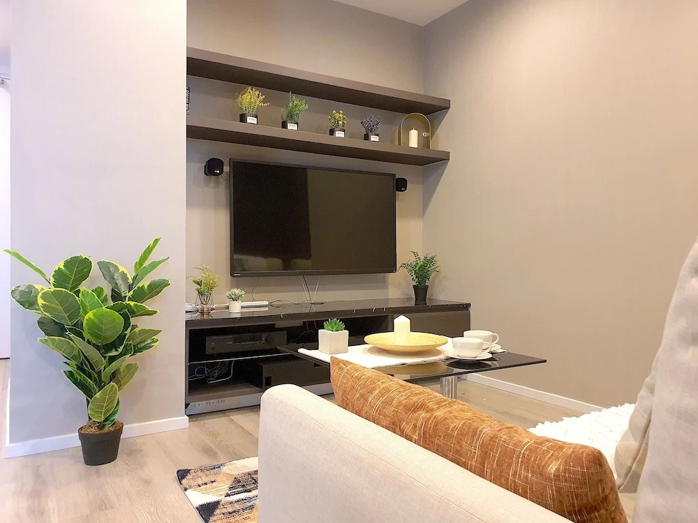Verve Suite KL Designer Apt by BeeStay