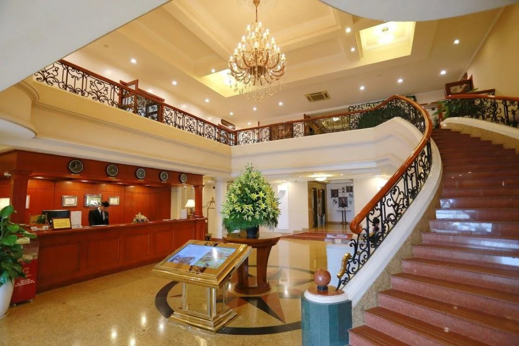 The Tray Hotel Hai Phong