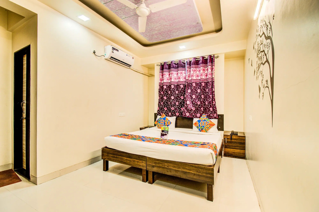 FabHotel Galaxy Apartment