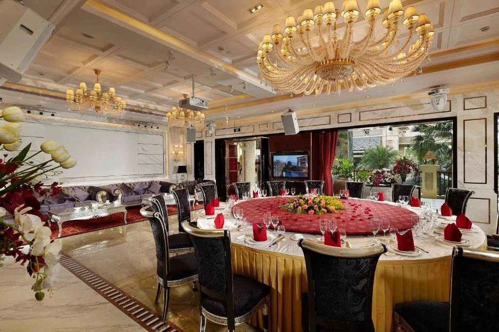 Legend International Hotel