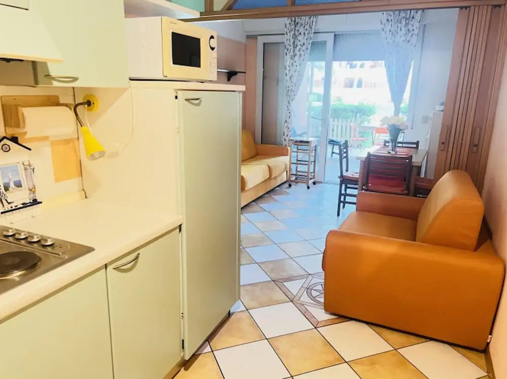 Studio With Direct Access to the Pool
