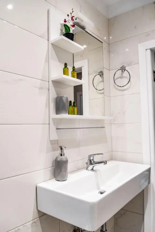 Fix Divine Apartment