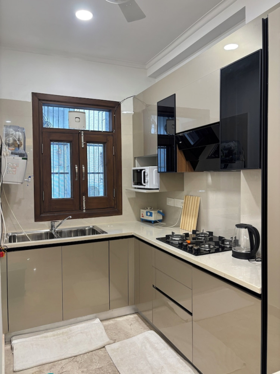 Fortune Home Service Apartment 3Bhk J150