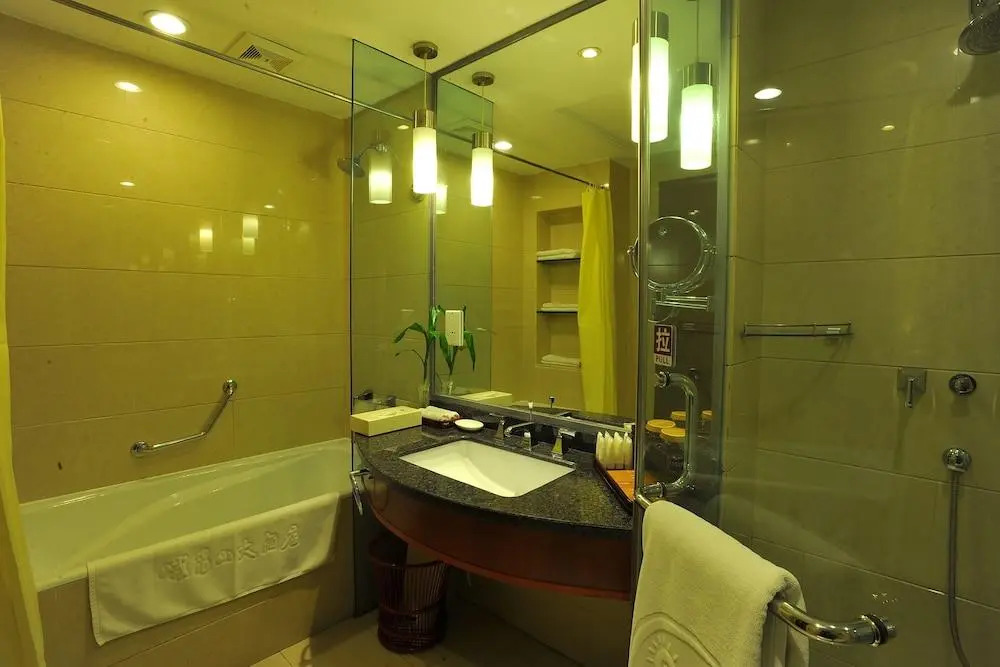 Emeishan Grand Hotel