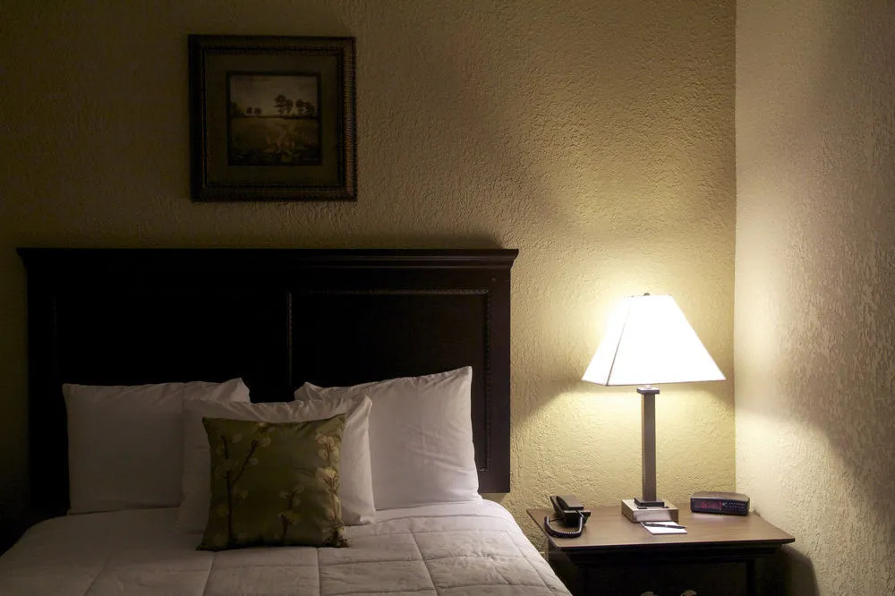 Rodeway Inn & Suites