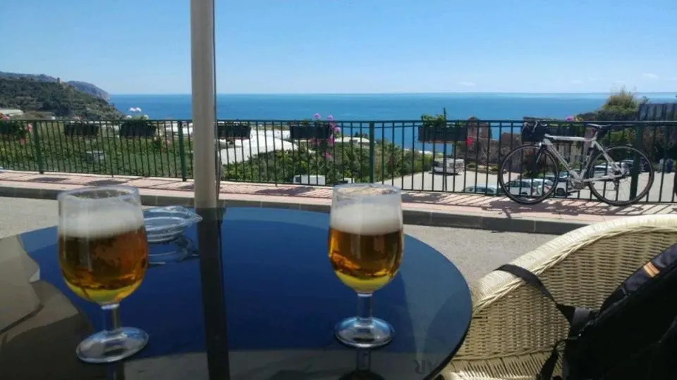 Apartamentos Balcón de Maro