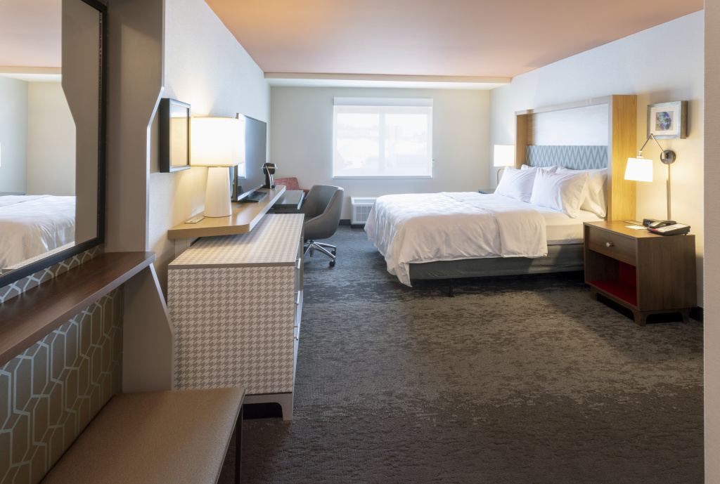 Holiday Inn Marquette by IHG