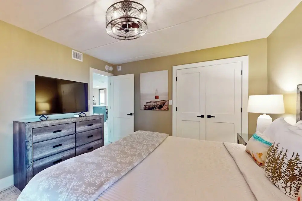 Updated 3BR w/ Gulf Views: Suntide III - Unit 801