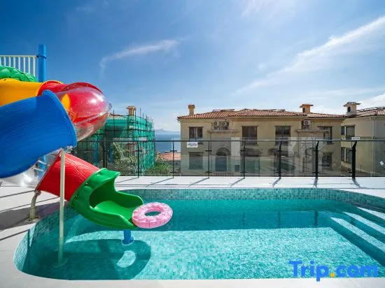 Shenzhen · Lemon Coast Swimming Pool Slide Villa