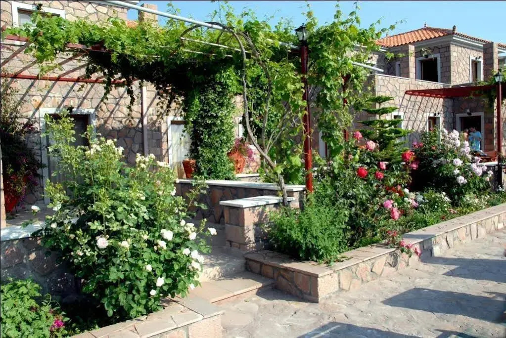 Molivos Castle Apartments