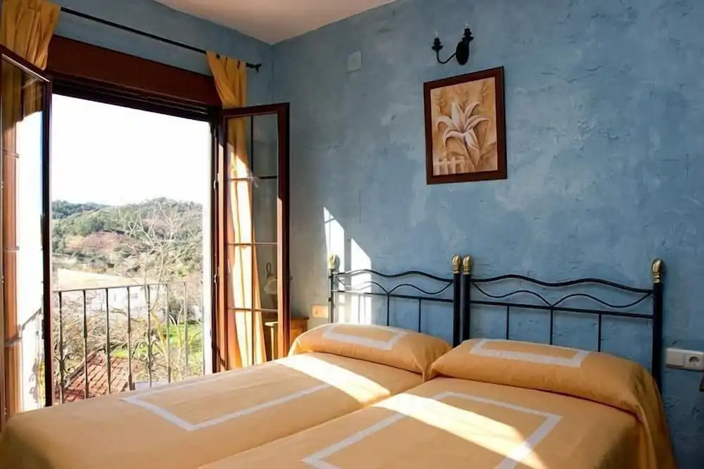 Aparthotel Rural 12 Caños
