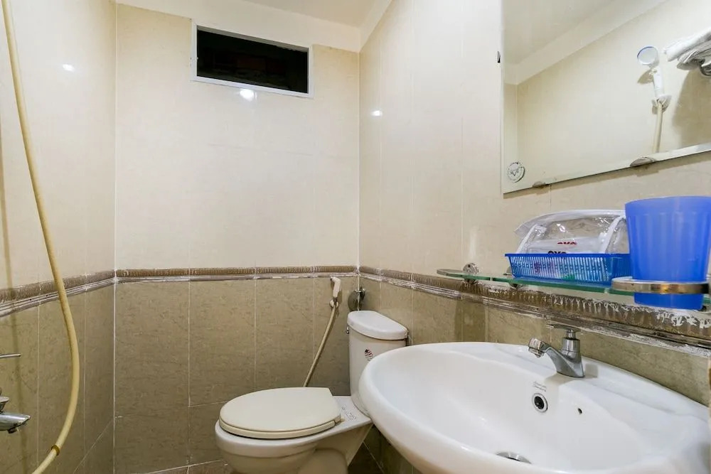 OYO 423 Khanh Ngoc Hotel