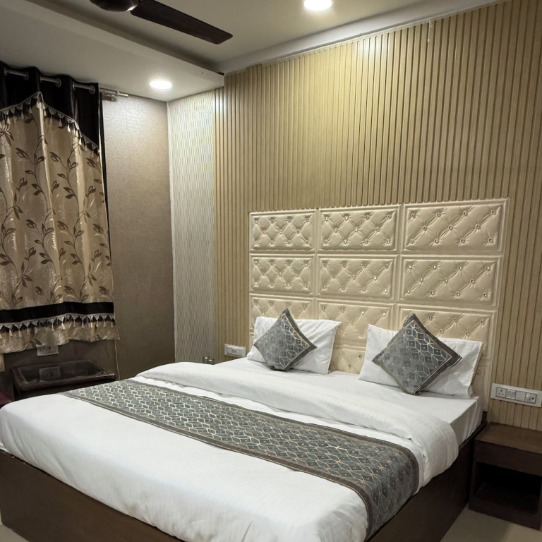 Hotel Om international