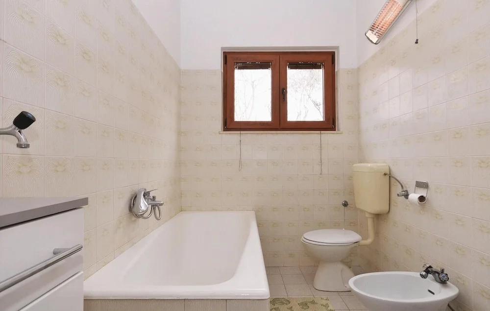 Nice Home in Zadar With Wifi and 2 Bedrooms