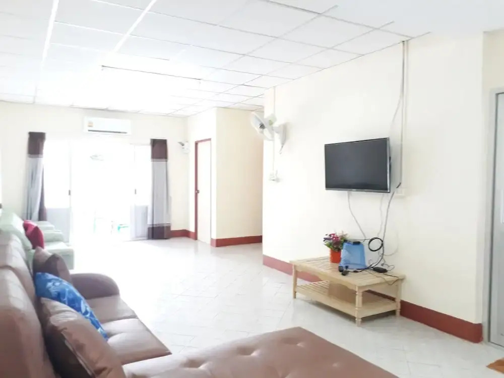Mae Rampung Beach House Pool Villa