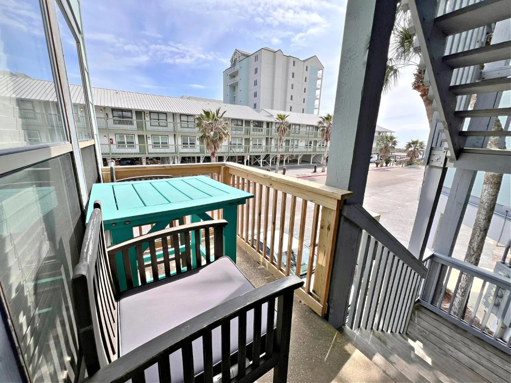 Ocean Reef 101 condo