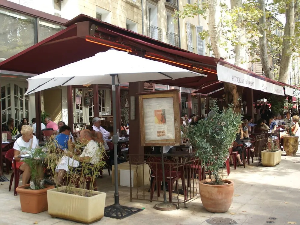 Child-friendly Holiday Home With Many Facilities in Aix-en Provence