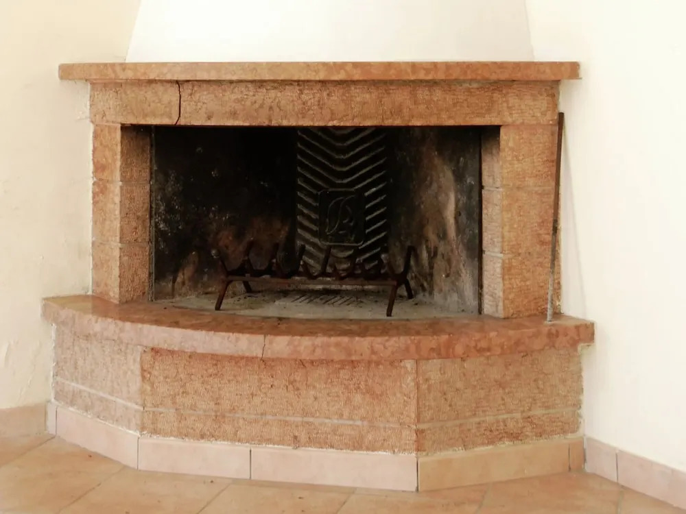 Apartment at the Foot of Mt. Vesuvius