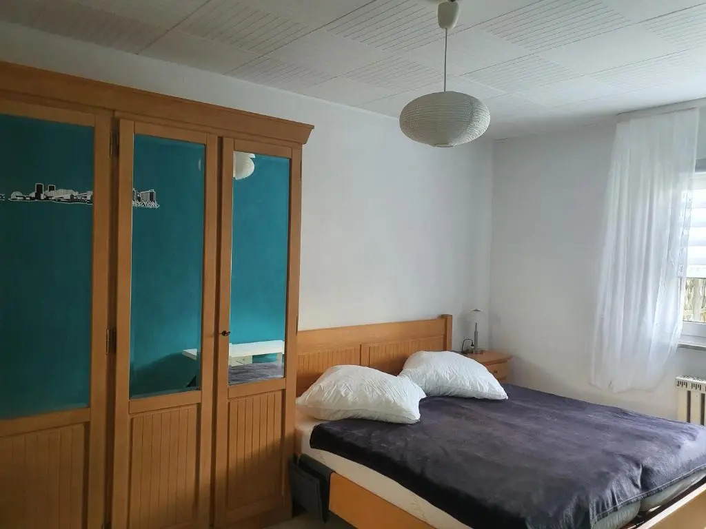 " Die Wolfs Burg" 70qm - 3zimmer- Duschbad - Kuche & Zentrumsnah