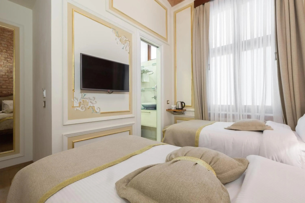 Hotel Pera Parma