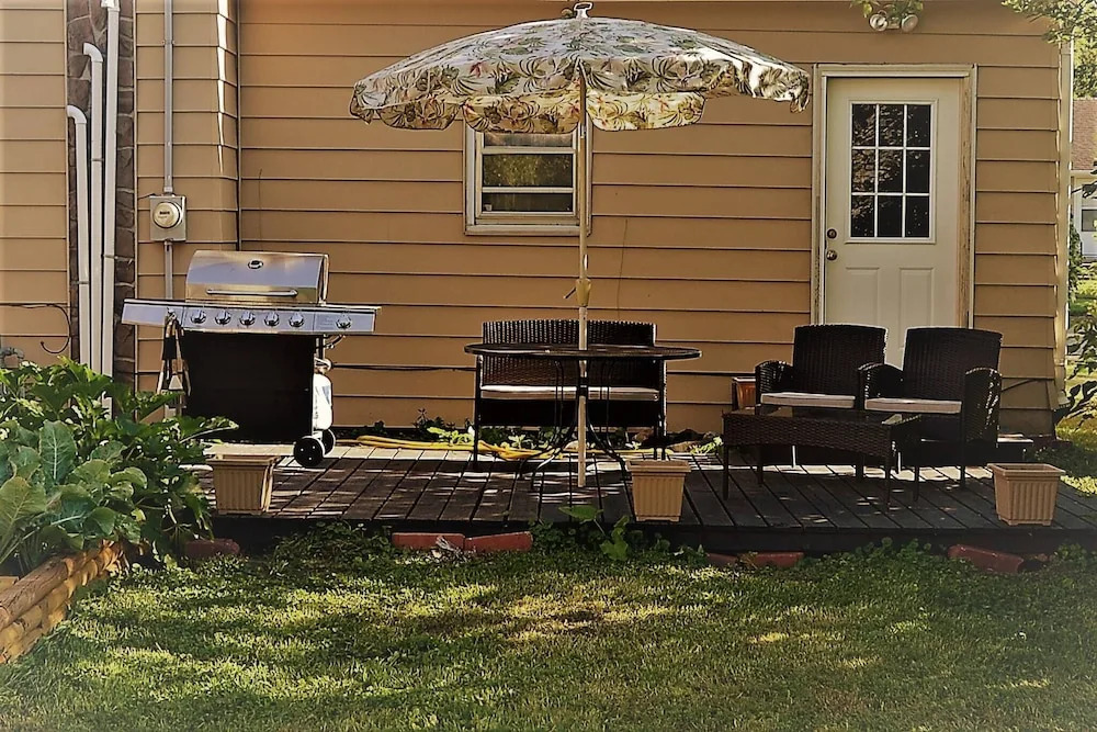 The Bungalow at Grand Forks