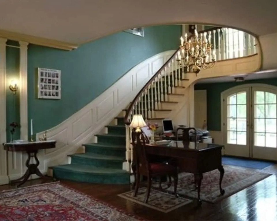 Montague Inn Bed & Breakfast