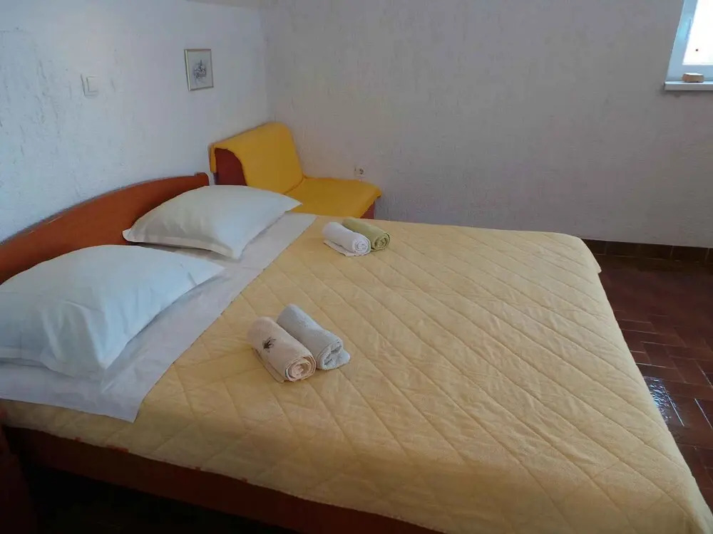 Apartments in Kornic/insel Krk 14471