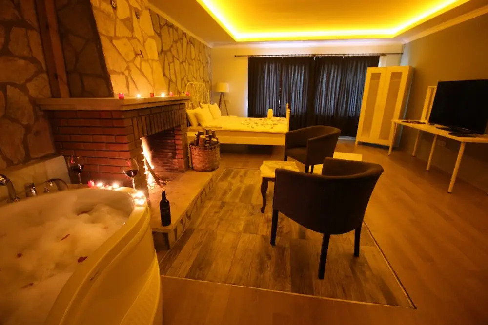 Alesta Butik Otel
