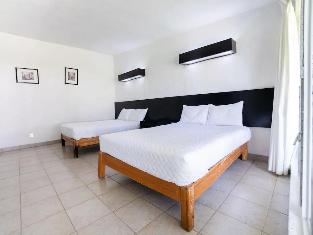 Hotel Teques Palace