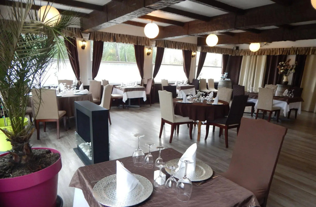 The Original Boutiques, Hotel Lakeside