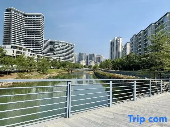 Guanhai Dolphin Ocean View Hotel (China Resources Xiaojingwan Store)