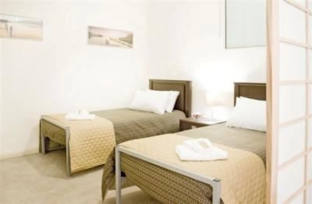 Glenelg Pacific Apartments