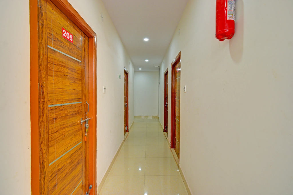 Super Hotel O Square Mall Hyderabad Formerly A1 Classic