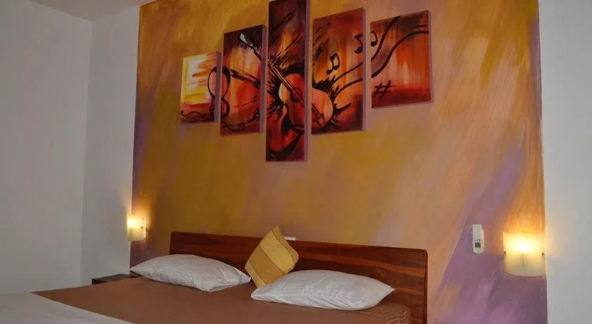 Surf Lanka Hotel