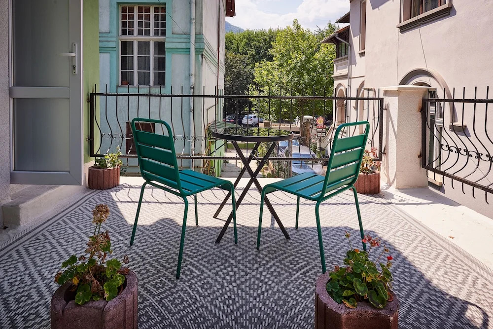 City Escape Apartments