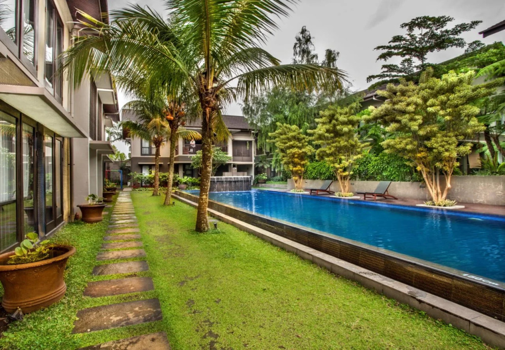 Summer Hills Hotel & Villas Bandung