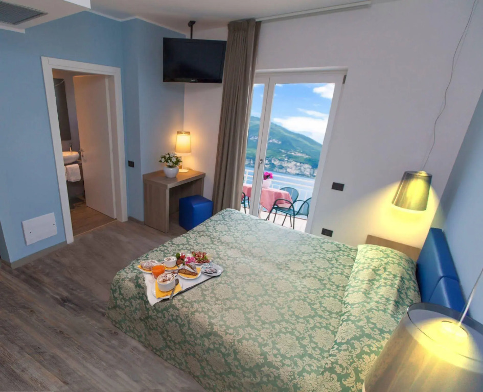 Hotel Eden