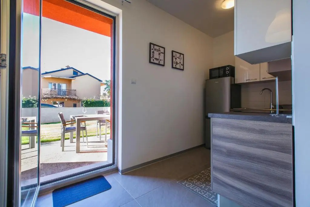 Ivni Apartmani