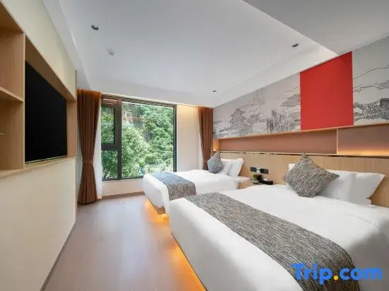 Ruinan Mountain Residence