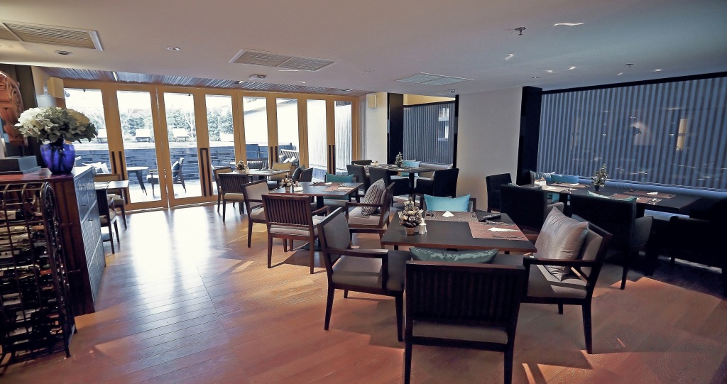 Arcadia Suites Ploenchit Bangkok