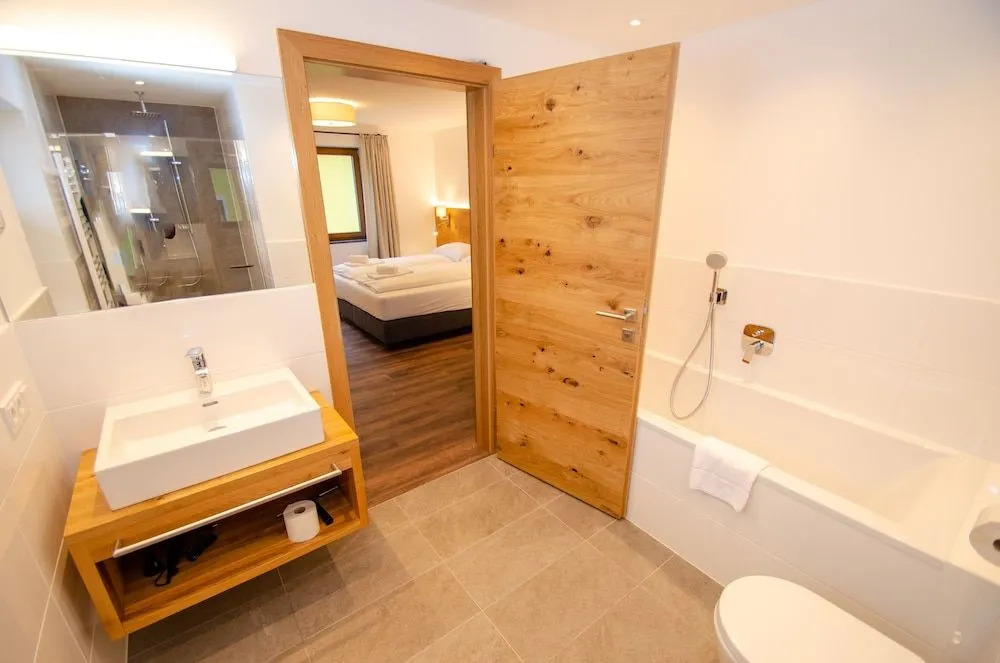 Finest Villa Zell am See by All in One Apartments incl SUMMER CARD
