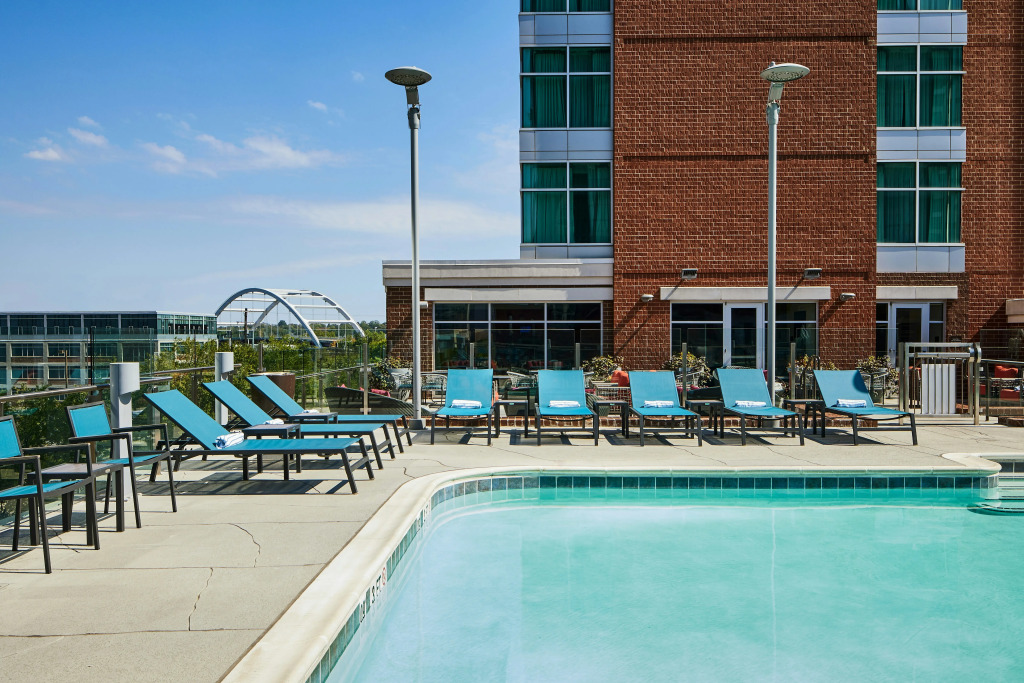 Hilton Garden Inn Nashville Downtown Convention Center