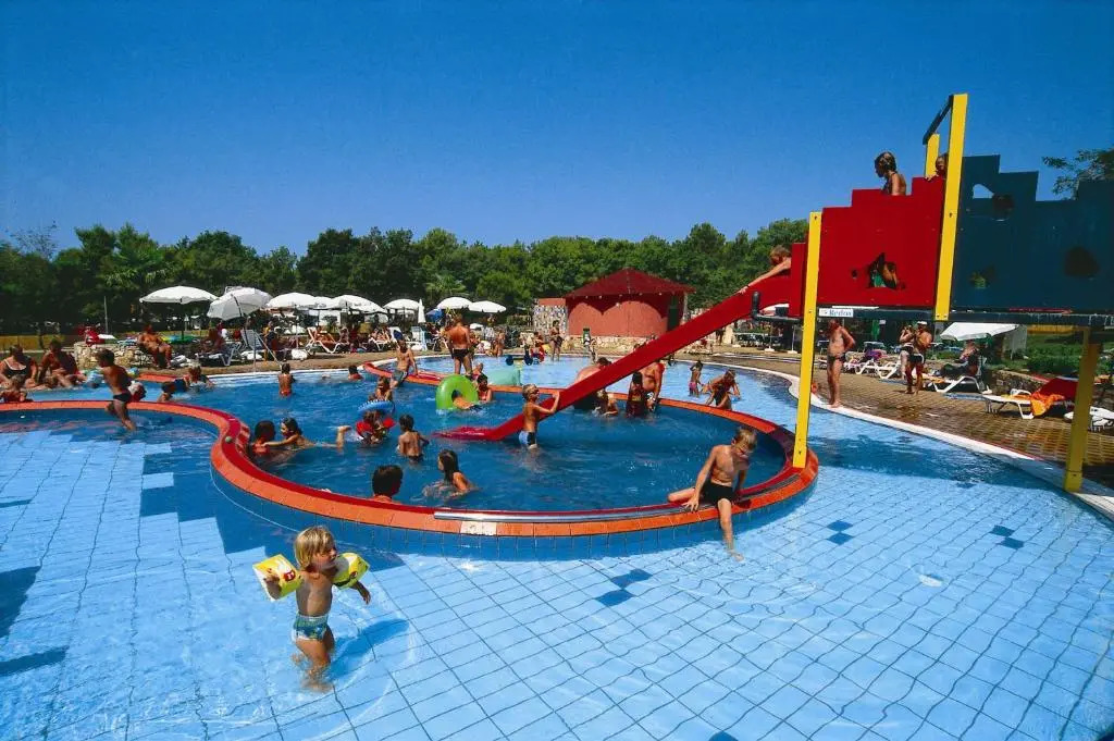 Albatross Mobile Homes on Valamar Camping Lanterna