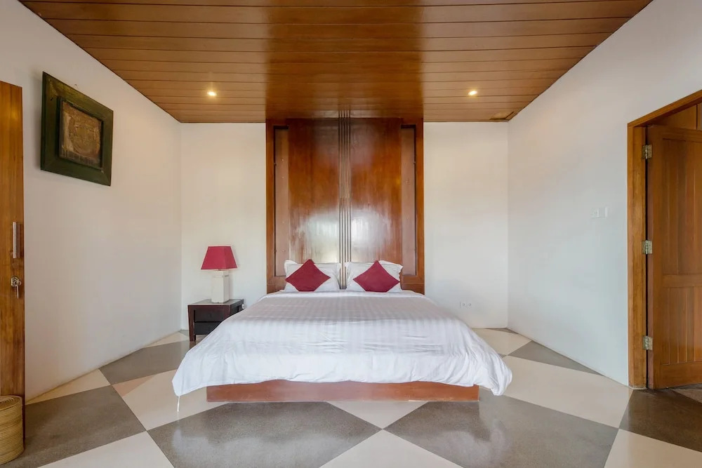 Suarti Resort, Villas & Gallery