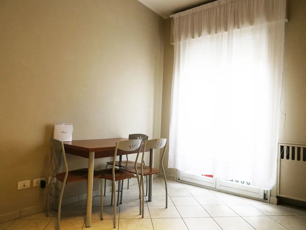 Casa Bella Marconi is an Apartment of 34 Square Meters. Clean, Bright, in the Heart of the City