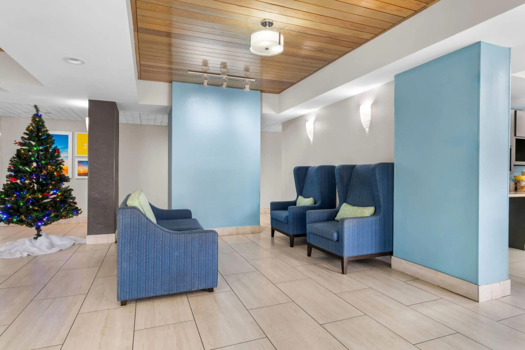 Days Inn & Suites by Wyndham Ridgeland