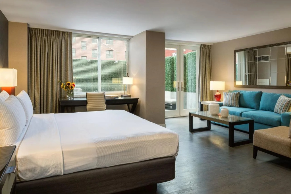 2500 Penn, a Placemakr Experience